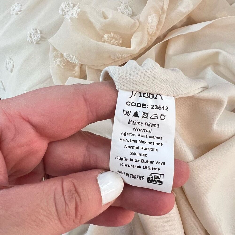 Bliss Hijab NWT ivory EVA MAXI DRESS - EMBOSSED DOTS size 40 or large - Picture 11 of 13